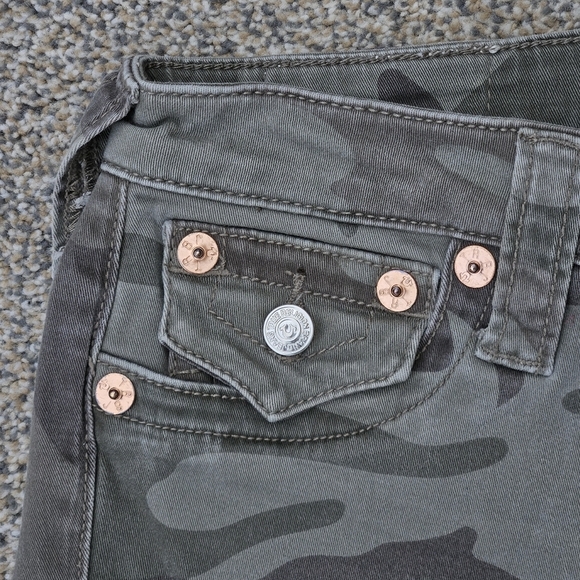 True Religion Camo Cargo Pants Utility Leggings Green Pockets Stretch Womens 24 - Picture 4 of 16
